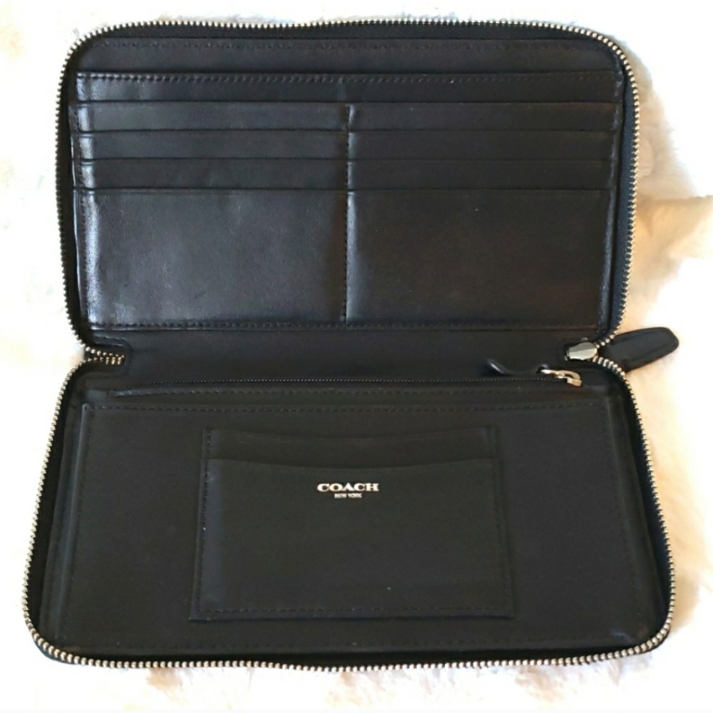 Coach Black Wallet - Picture 3 of 15